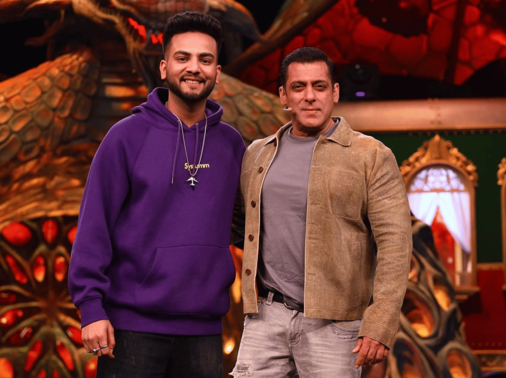 Elvish Yadav: Age, Height, Family, Girlfriend, Car Collection, Biography & More