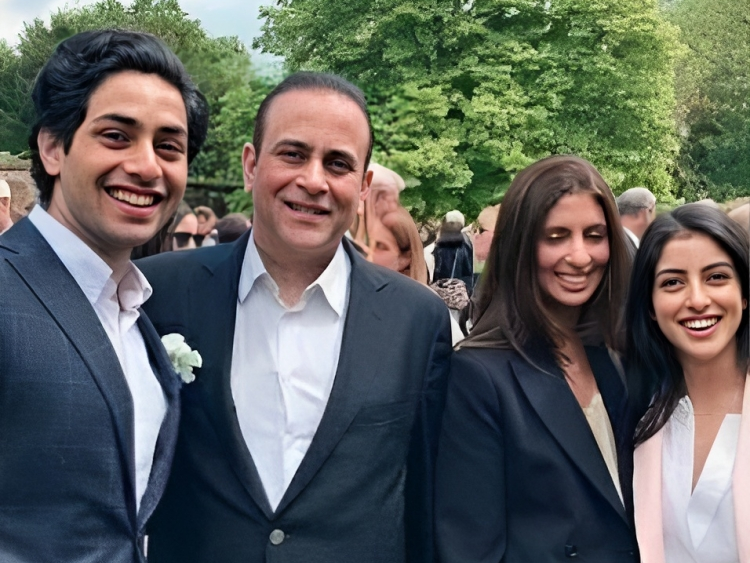 Agastya Nanda Father & Mother