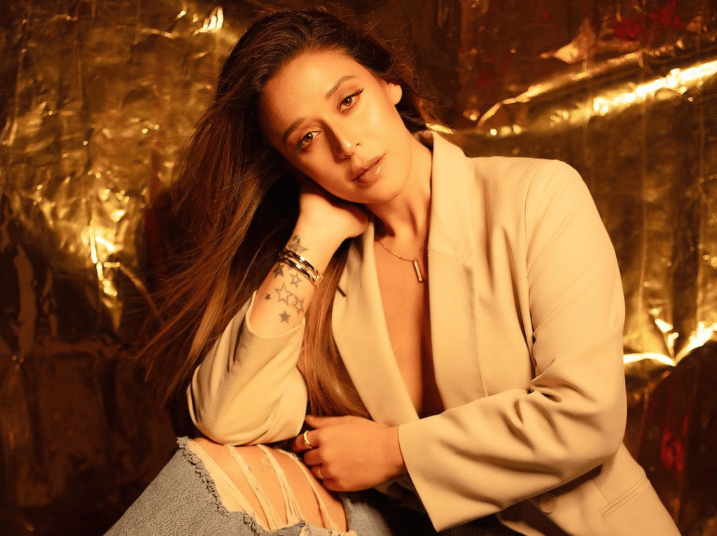 Krishna Shroff Biography